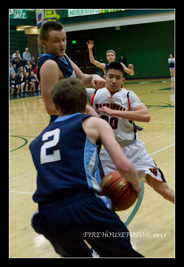 Hockinson Boys Basketball 2-19-20130059